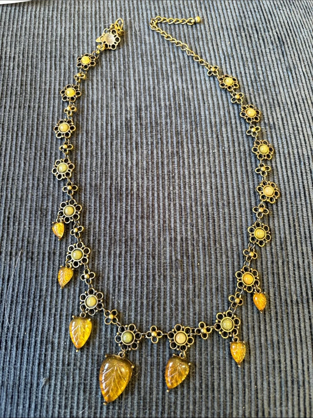 18-Vintage-Inspired Gold Yellow Flower & Leaf Necklace